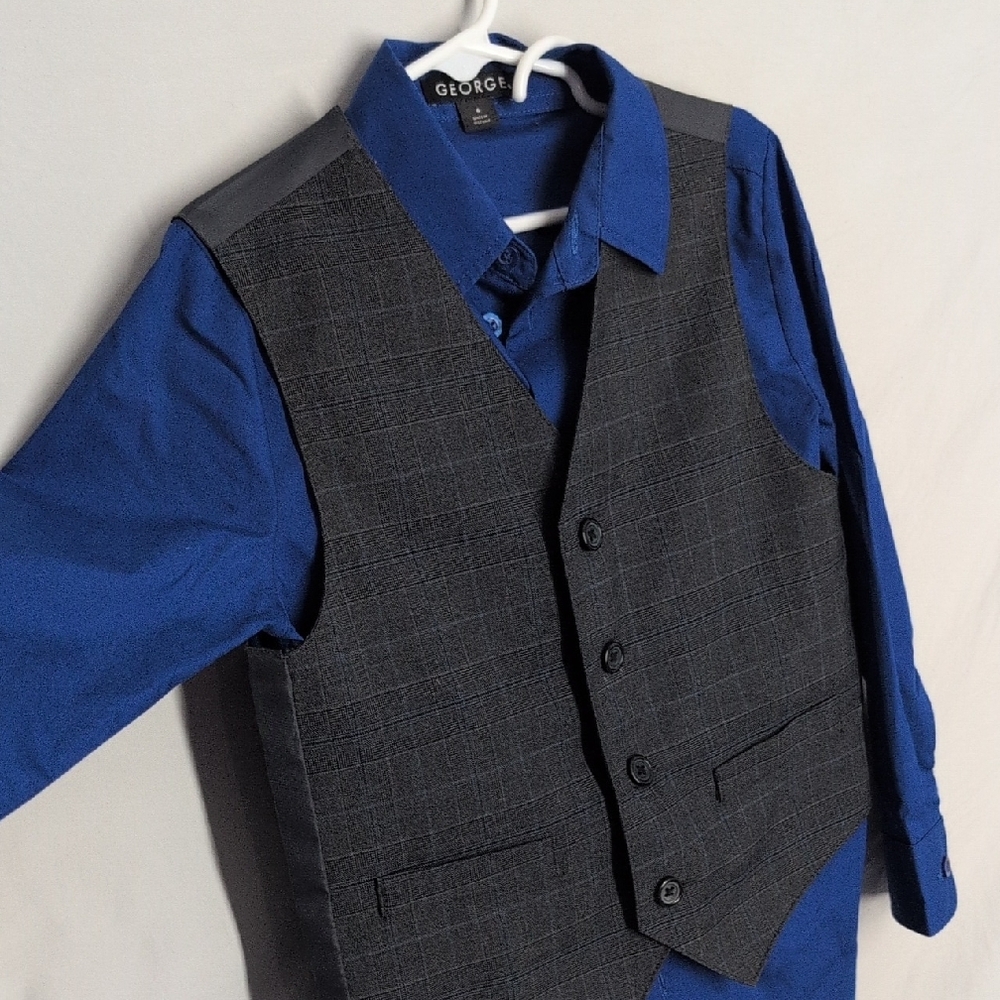 George Blue Garment - Picture 2 of 5